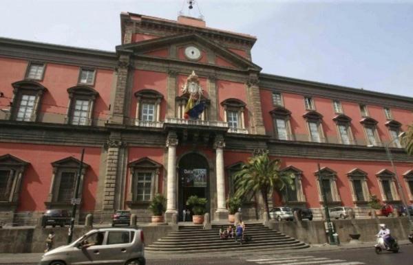 Il Vicoletto Hotel Napoli Bagian luar foto