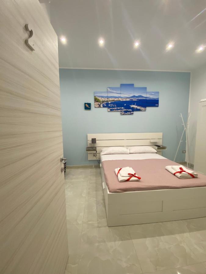 Il Vicoletto Hotel Napoli Bagian luar foto