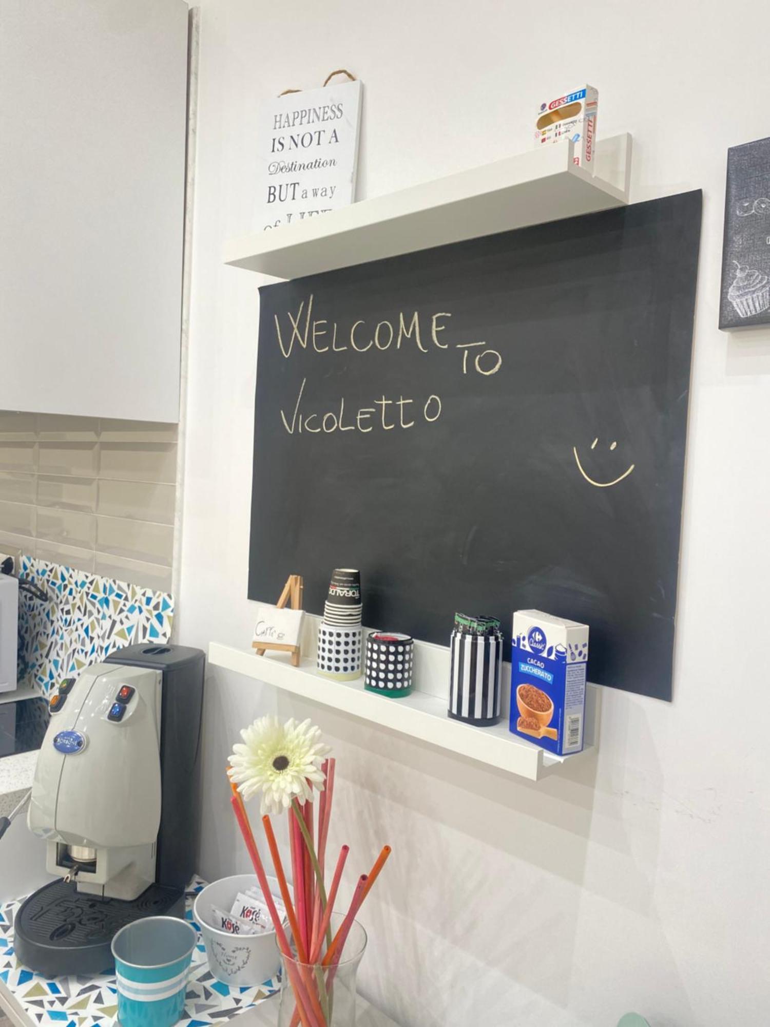 Il Vicoletto Hotel Napoli Bagian luar foto
